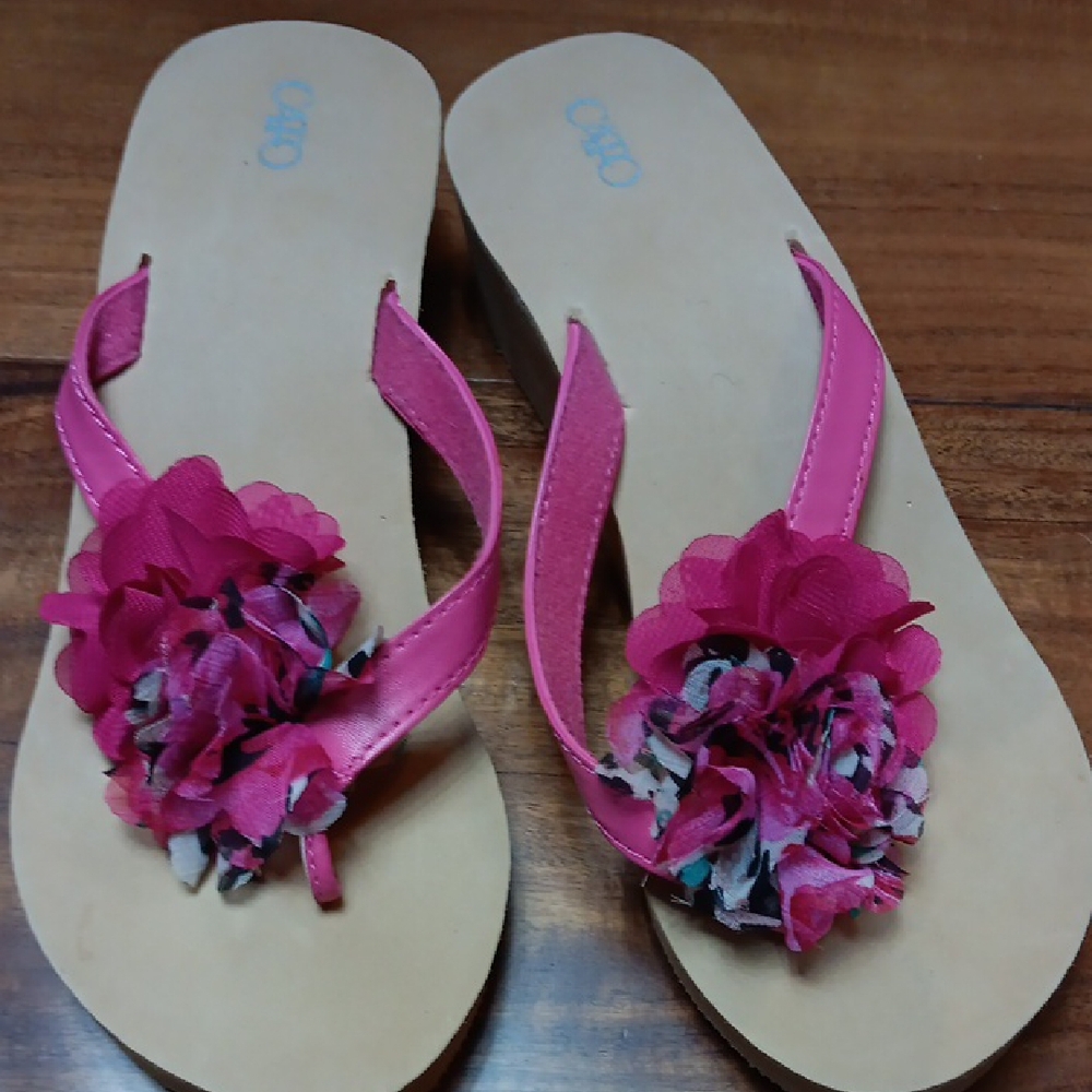 Cato Pink and Tan Sandals with Floral Accents